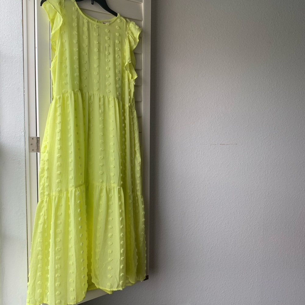 Juniors SO PomPom Flutter Sleeve Tiered Midi Dress